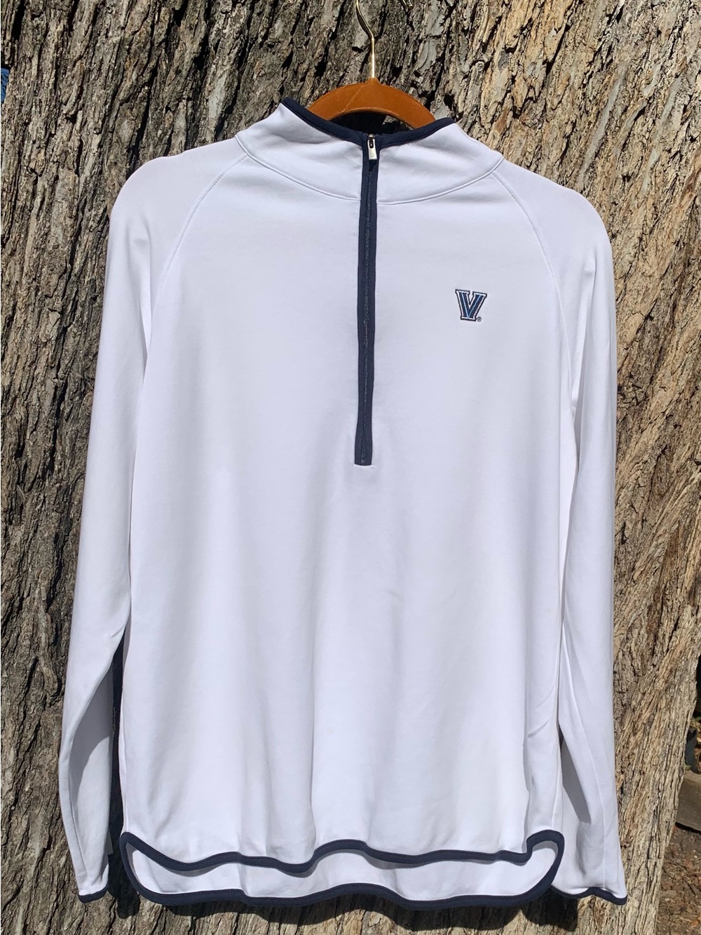 Peter Millar White Quarter-Zip Pullover with Navy Trim